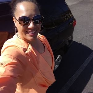 Meet your Posher, Corinna